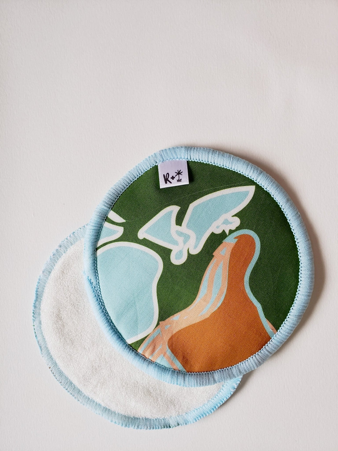 The Best Reusable Breast Pads - Rex and Isla